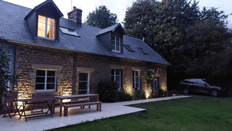 Maison La Rivière - Ferienwohnung Reffuveille