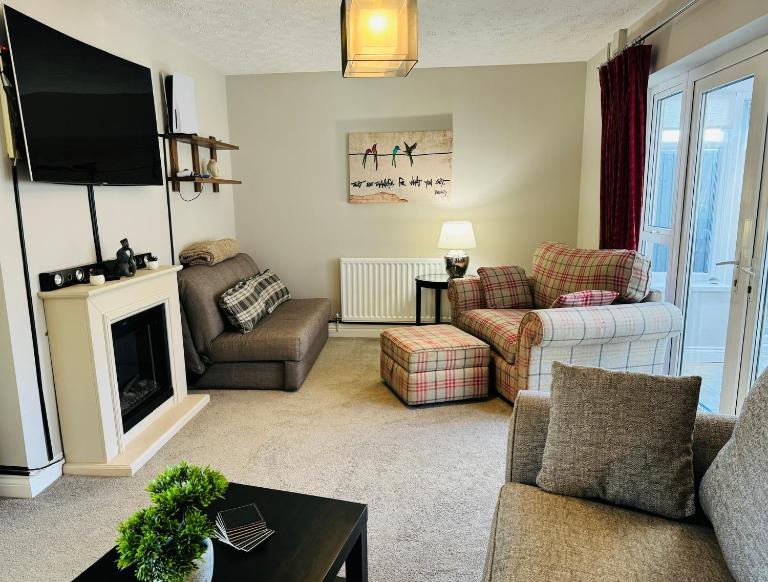 City Stay with Jacuzzi Gym Free Parking 2 Spaces - B&B Hereford