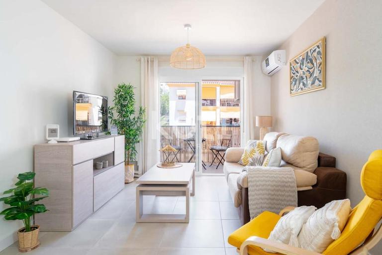 Koti Rentals - Playa Santa Ana - B&B Benalmádena