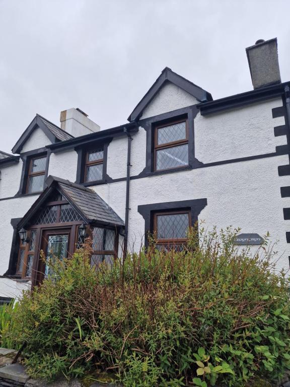 Cosy cottage in Snowdonia - B&B Dolwyddelan