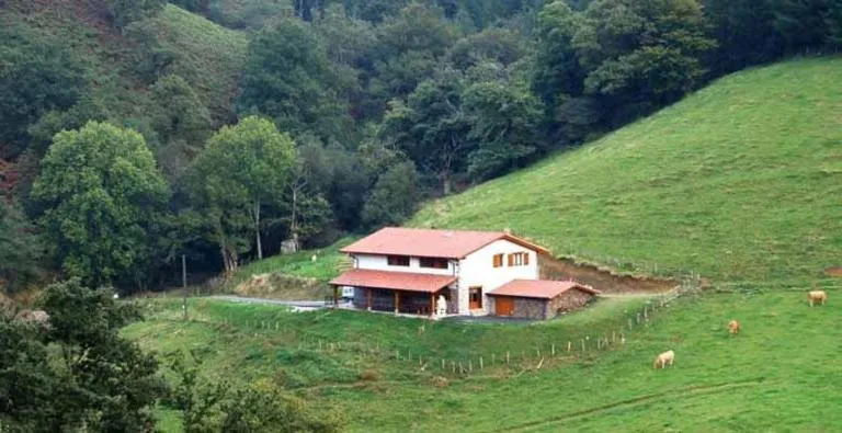 Casa Rural Zimitxu - B&B Etxalar