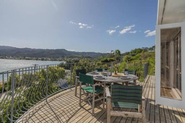 The Harbour Masters Cottage - B&B Tairua