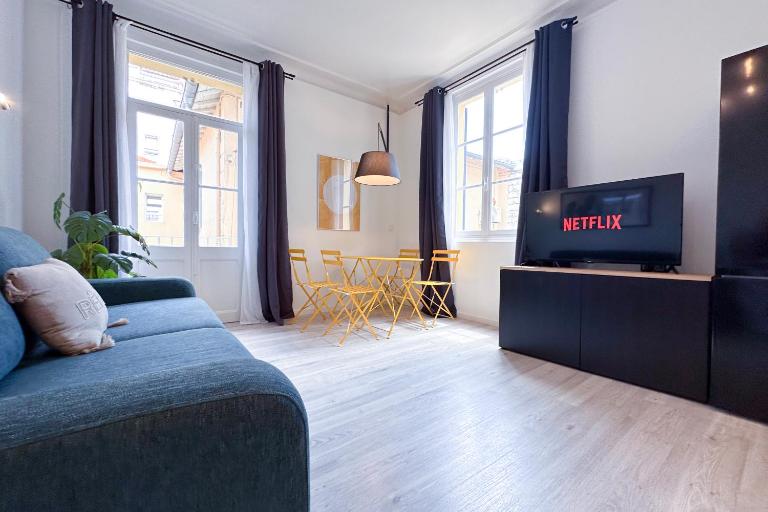 GAMBETTA - Lumineux Calme au coeur d'Antibes et de ses Plages - B&B Antibes