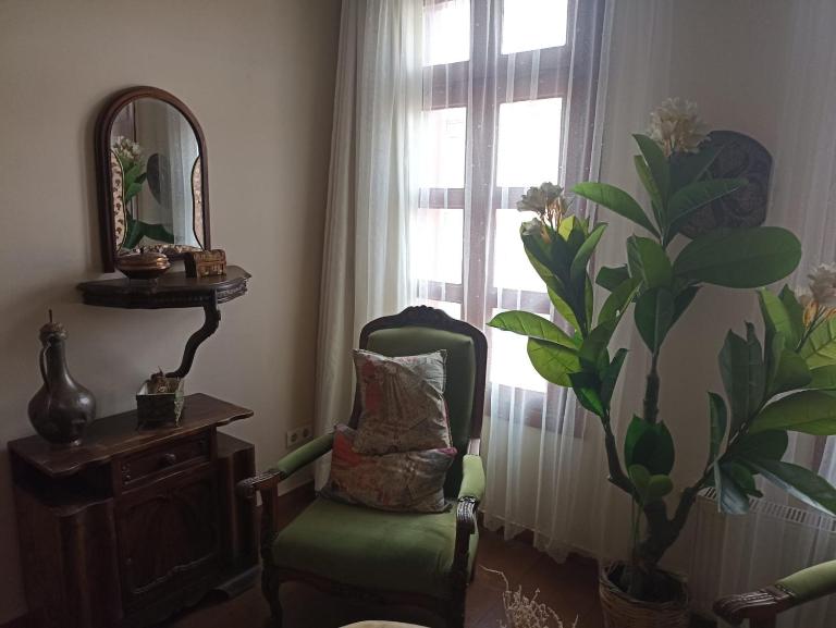 Chez Nebahat Boutique - B&B Aivali