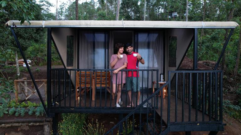Campper Glamping Munnar - B&B Suryanelli