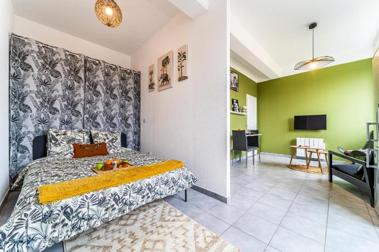 Le Savane - Hypercentre - Parking - Métro - Wifi - Netflix - B&B Tourcoing