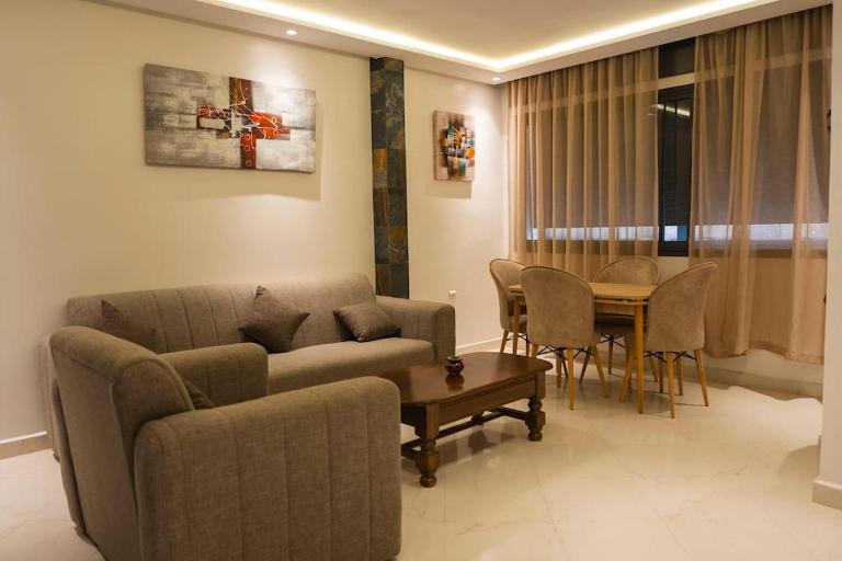 Appartement élégant à quelques pas de Marina Bay - Ferienwohnung Tanger