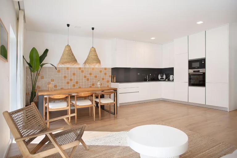 Casa Aga- Cozy Seaside Apartment - B&B Ericeira
