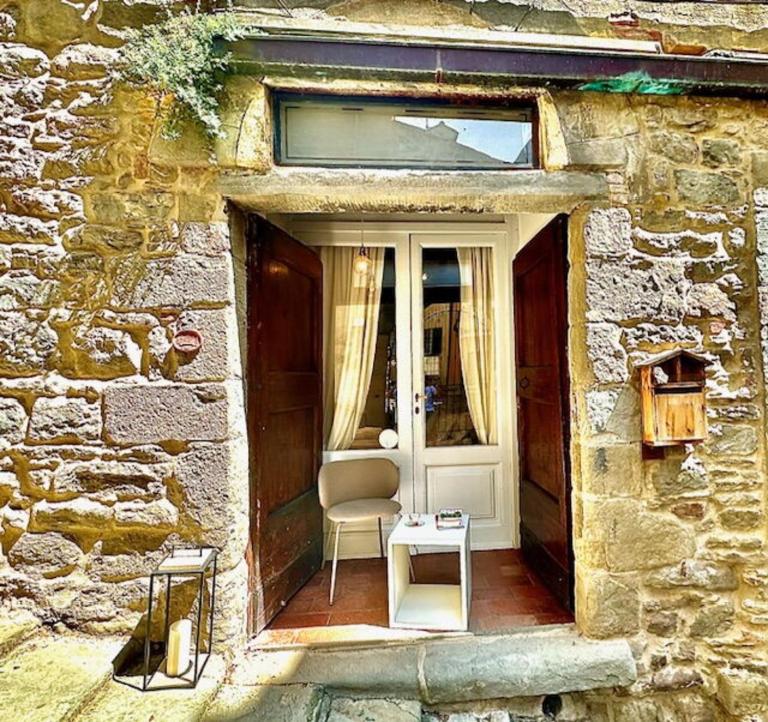 Vicolo della Scala Rooms - B&B Cortona