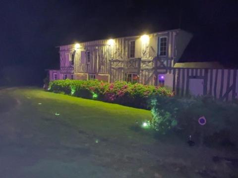 Manoir La Tasserie - Bed and Breakfast Saint-Philbert-des-Champs