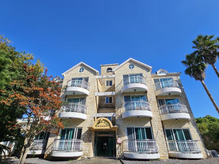 Greenside Pension - B&B Seogwipo
