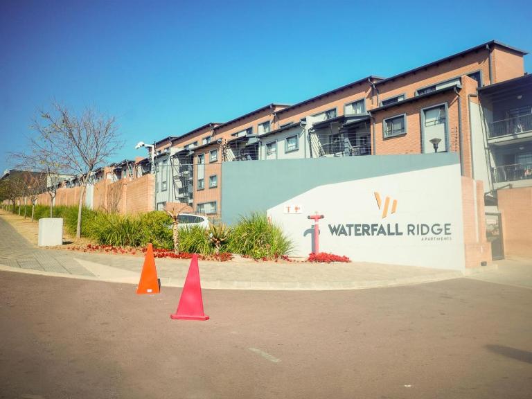 Elegance At Waterfall Ridge - Chambres d'hôtes Midrand