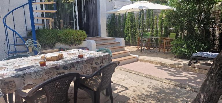 Riumar "Hamaika Eguzkilore", 350m to beach, On-Site-Service, dog beach - Bed and Breakfast Riumar
