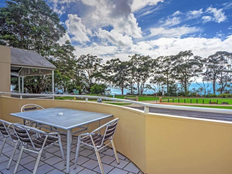 Simply The Best, Couple Getaway in Huskisson - B&B Huskisson