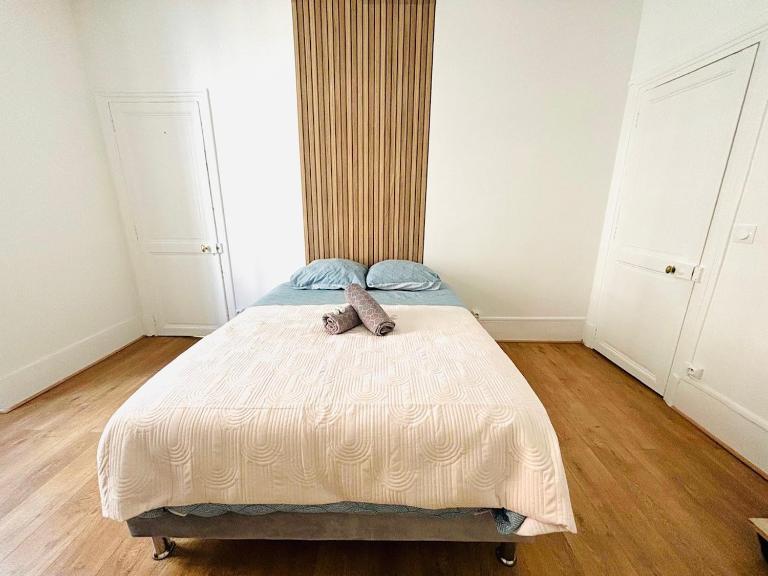 Appartement Tour Eiffel Grenelle - Ferienwohnung Paris