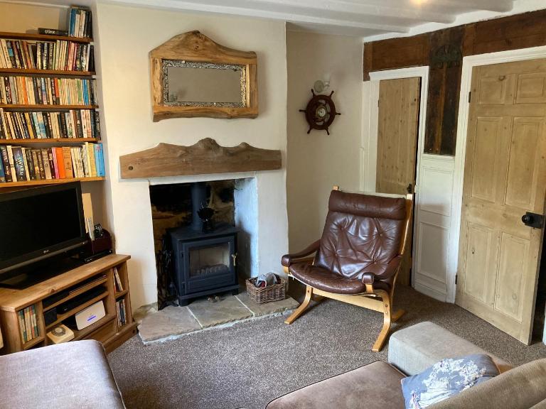 Holmedale Cottage with outdoor terrace in the heart of Robin Hoods Bay - Bed and Breakfast Robin Hood's Bay