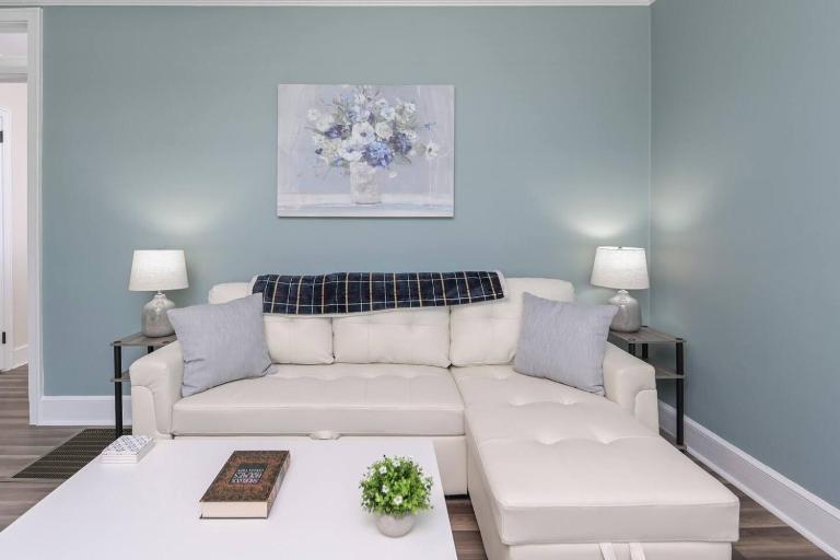 Hollywood Hideaway - 1BR 1BA - Bed and Breakfast Columbia