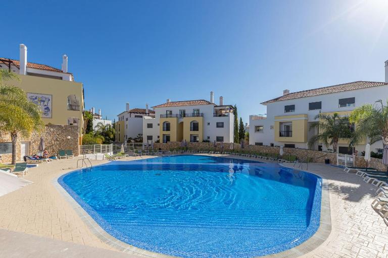 Apartment Arielle - Cosy Holiday Home With Pool - Ferienwohnung Tavira