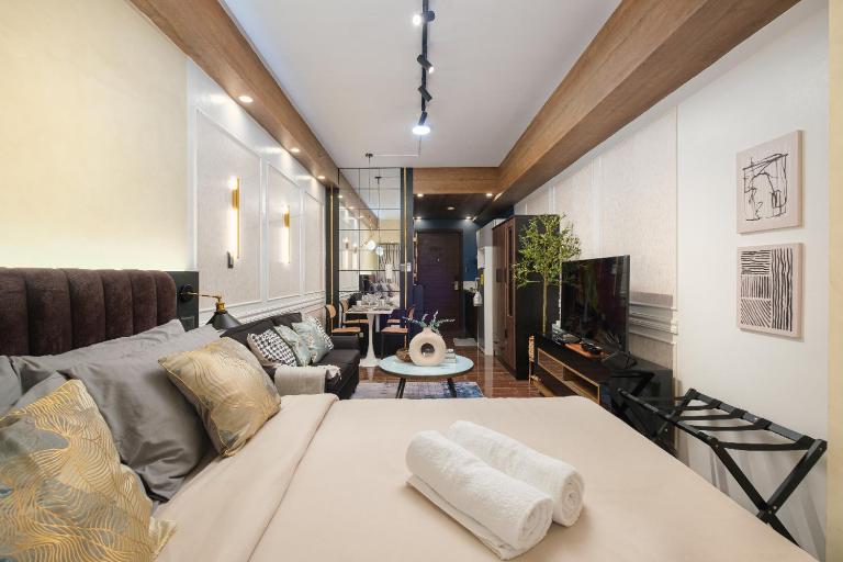 Air Residences, SMDC, Makati - B&B Manila