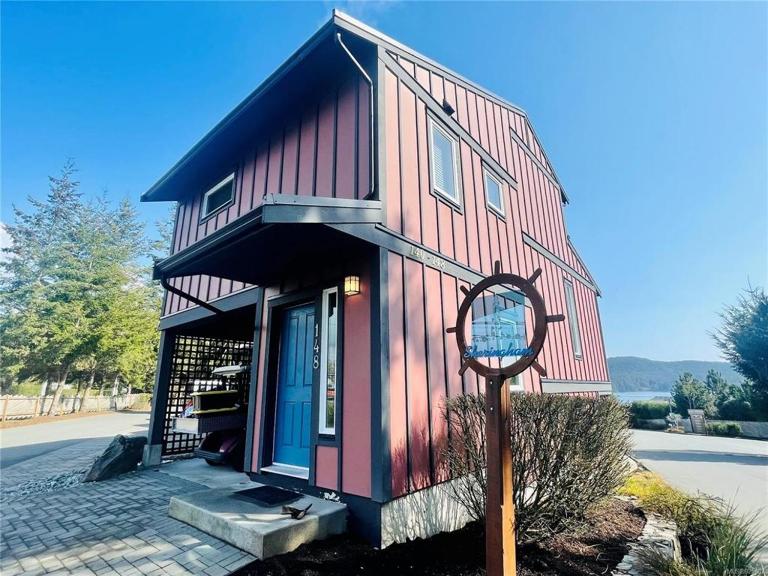 Sheringham Townhouse - Pet Friendly Sooke Rental - Chambres d'hôtes Sooke