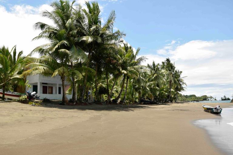 Playa Guachalito - B&B Coquí