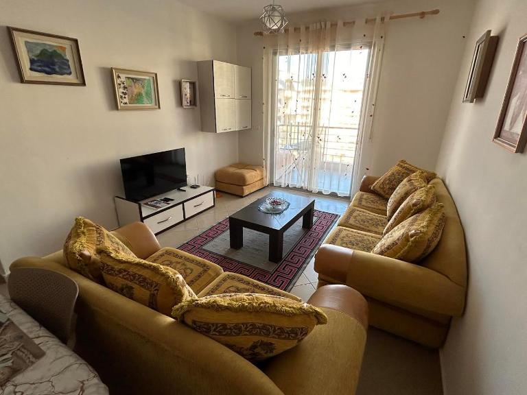 Dielleza1 - B&B Vlorë