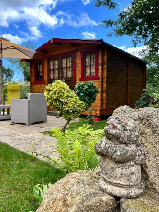 Chalet dans notre jardin - B&B Parigné