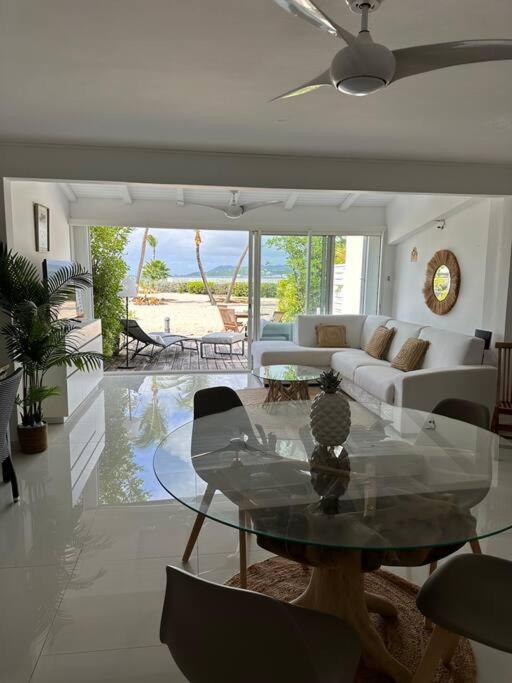 Palm & Sea, 1 chambre sur la plage, Nettle Bay Beach Club - B&B Baie Nettle
