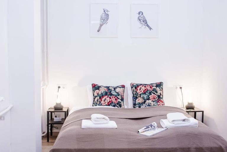 Brand NEW central AC apartment - B&B Budapest