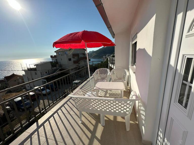 White Apartman - B&B Dobra Voda