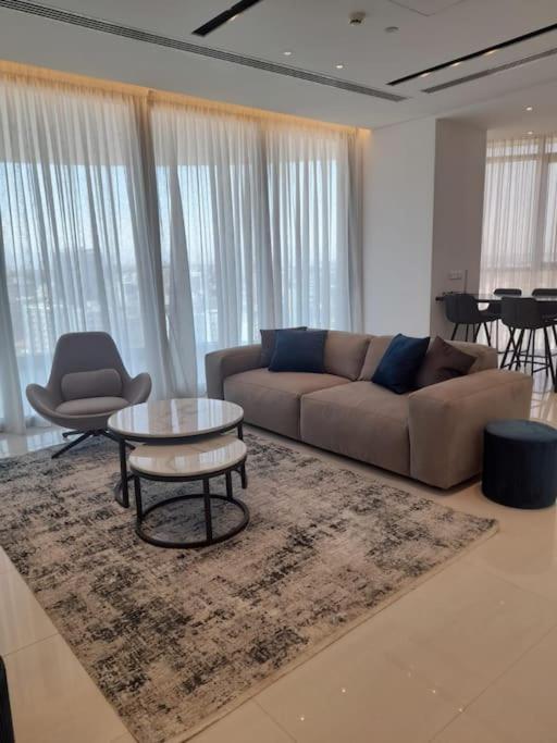 360 Nicosia-2 Bedroom City Tower - B&B Nicosia