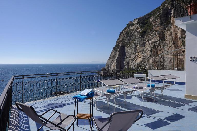 Seaside Dream View-Private Beachfront Terrace - Ferienwohnung Meta di Sorrento