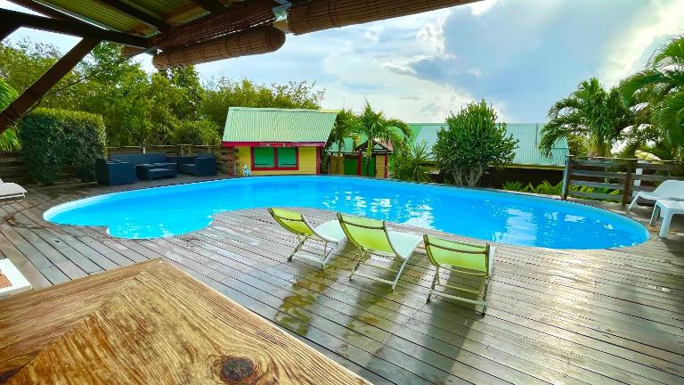 Gite LES CALEBASSIERS - B&B Deshaies