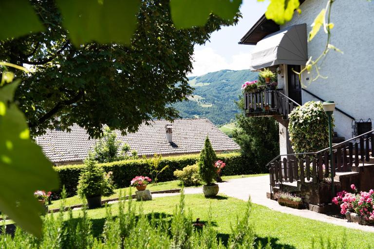 Slow Time Garden Monte Baldo - Digital Detox Retreat - B&B Brentonico