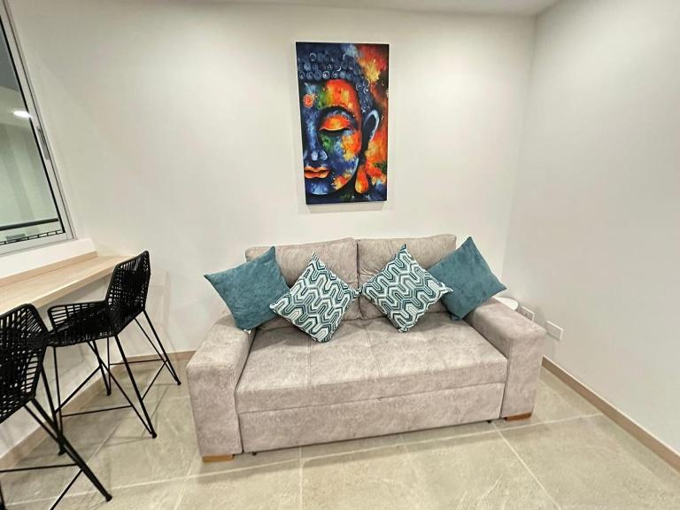 Belmonte403-Hermoso apartaestudio en avenida centenario - Chambres d'hôtes Arménie