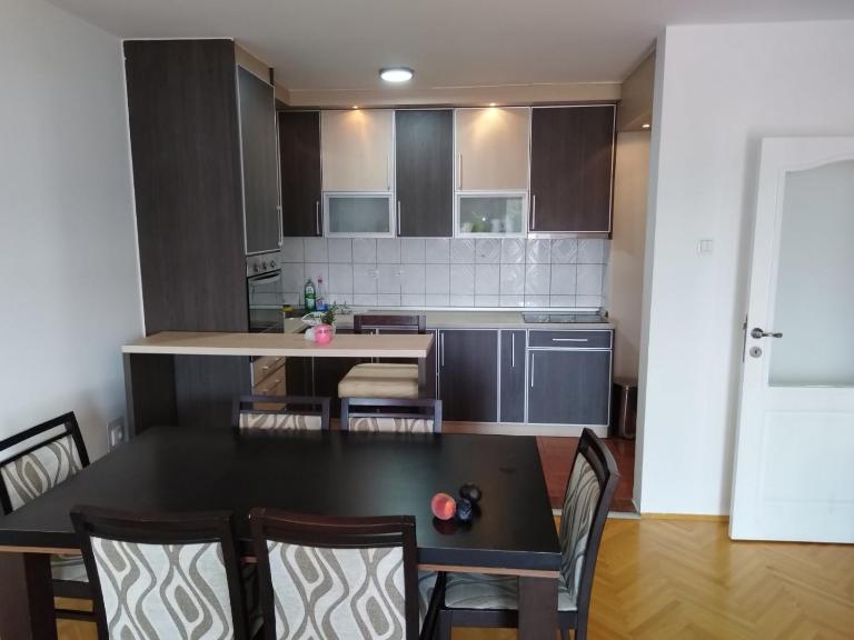 Aqua 11 big apartment - B&B Jagodina