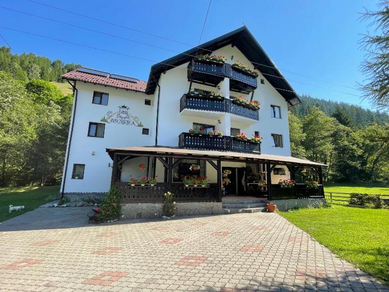 Regina Munților A - B&B Moeciu de Sus