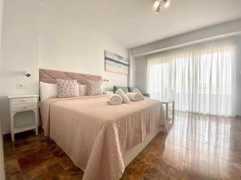Duque 80 by United Renters - B&B Alicante