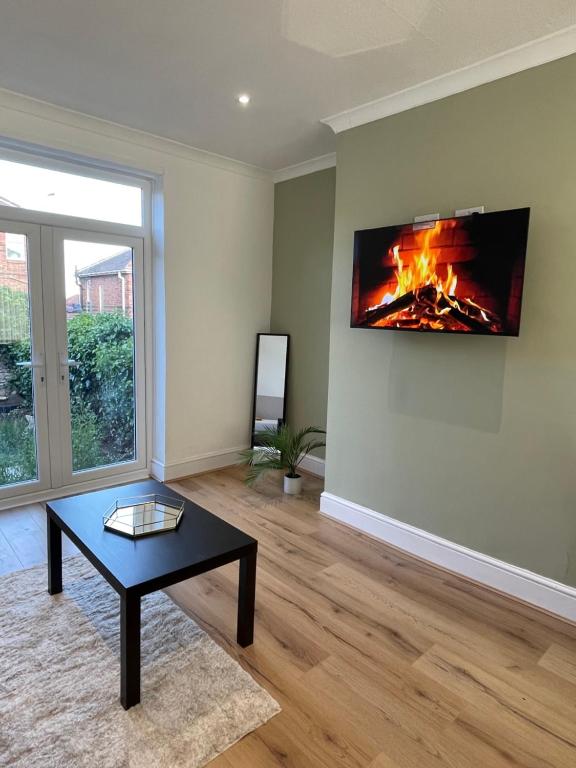 Whole House Modern Two Bedroom in Newcastle - Free Parking - Ferienwohnung Newcastle upon Tyne