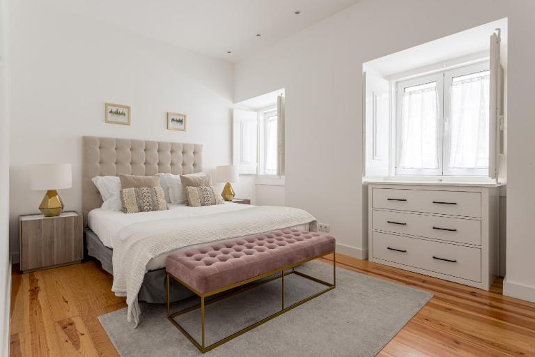 Central 3BR Duplex with Lift & AC by Host For Us - B&B Lisbona
