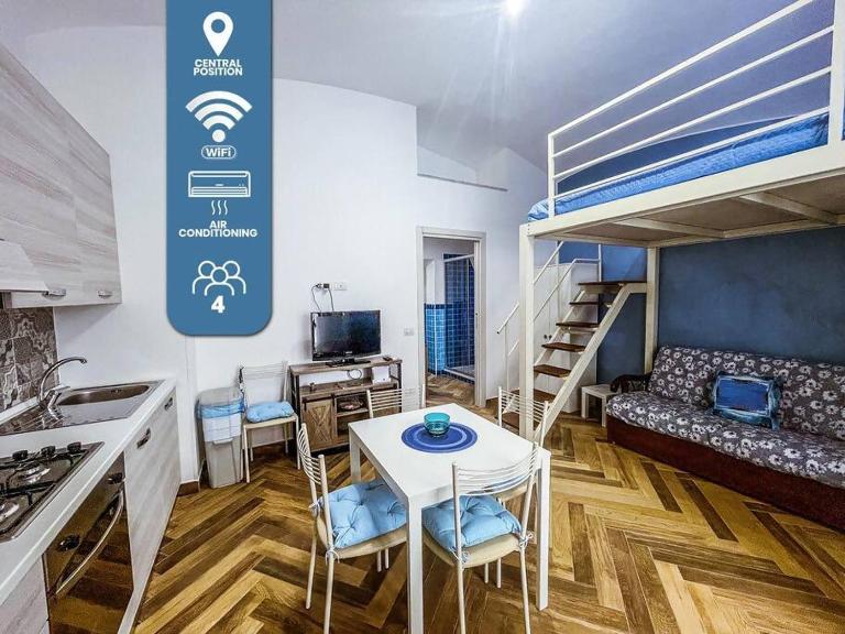 Nel cuore di Via Indipendenza - Noma Blu - B&B Gaeta