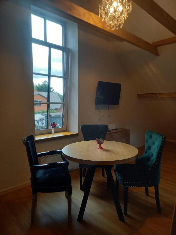 Pie Minūtes - Bed and Breakfast Cēsis