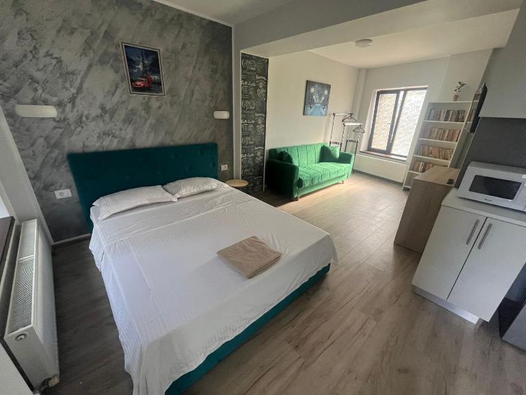 Solaria Top Apartment - B&B Galati