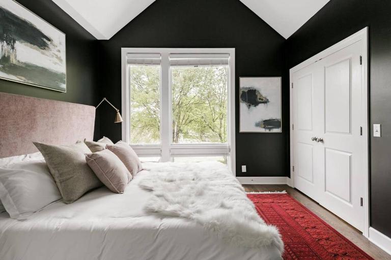 Relax into Urban Chic at a Textured East Nashville - B&B Nashville