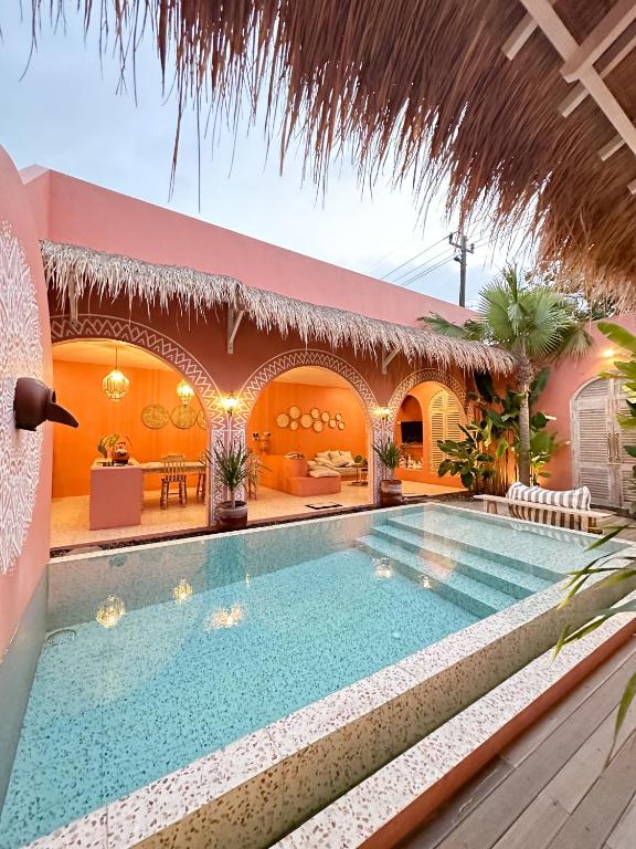 Namastay by Suasana Villa - B&B Cepit