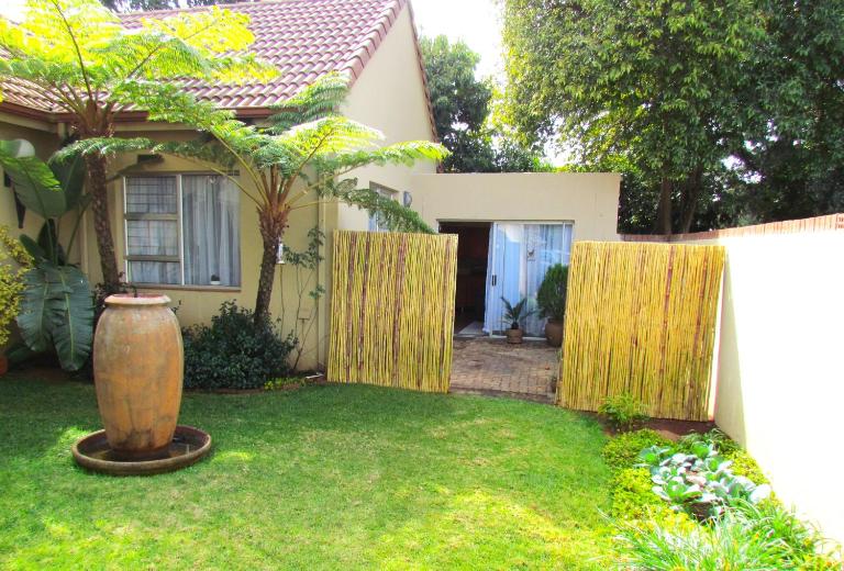 Suburban oasis in quiet neighborhood - Ferienwohnung Johannesburg
