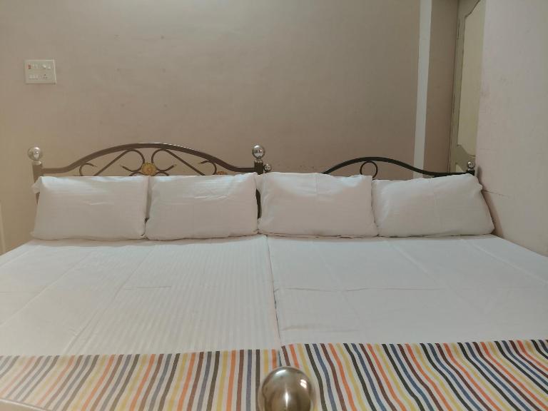 Dheeksha Homestay - B&B Tiruvannamalai