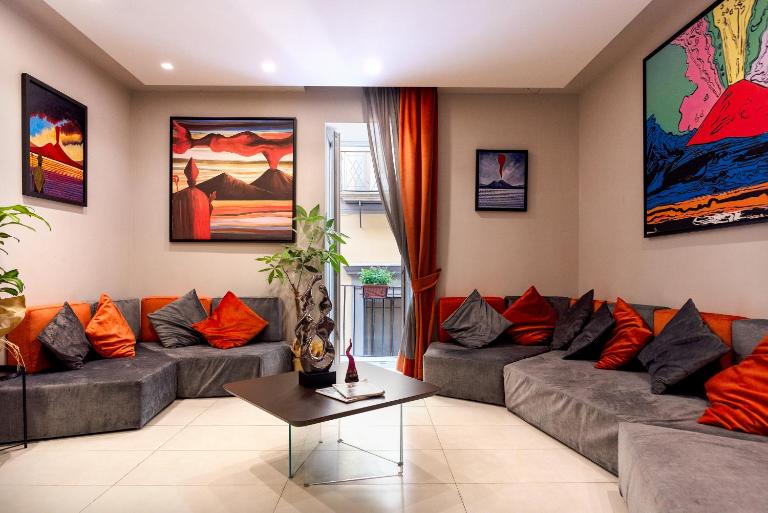 Neapolis Lifestyle - Bed and Breakfast Napels