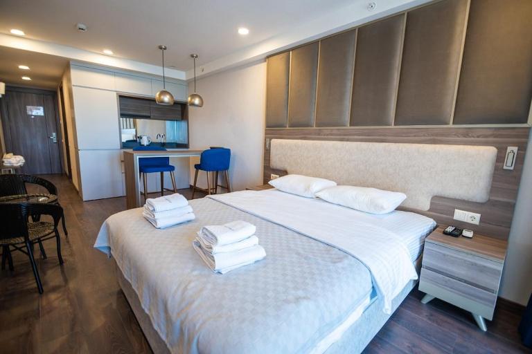 Modern Studio in sunny Batumi By Wehost - B&B Batumi