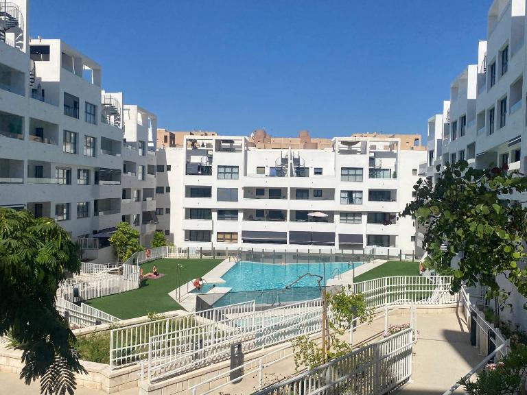 Luxury apartment with pool in Estepona-centre - Ferienwohnung Estepona